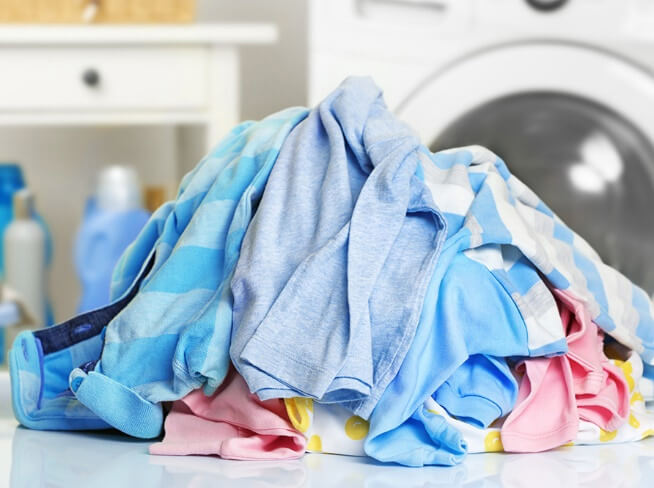 Ciencia simple del detergente para ropa